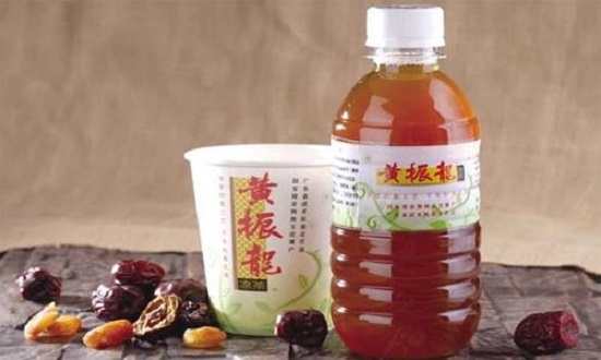 黄振龙凉茶产品展示